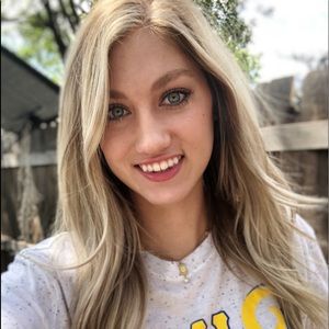 Meet your Posher, Kriss